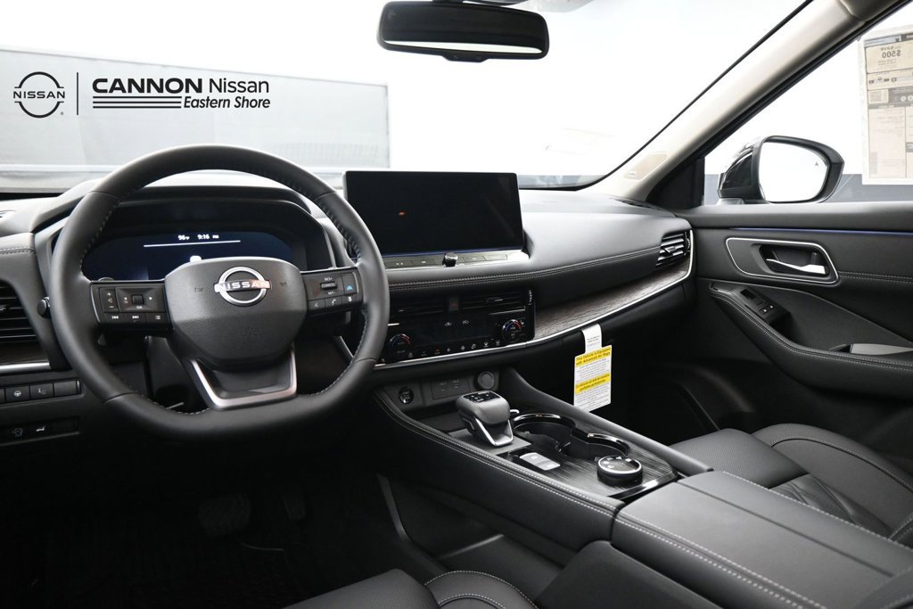 New 2026 Nissan Rogue Platinum w/ Platinum Premium Package AWD/4WD image 9