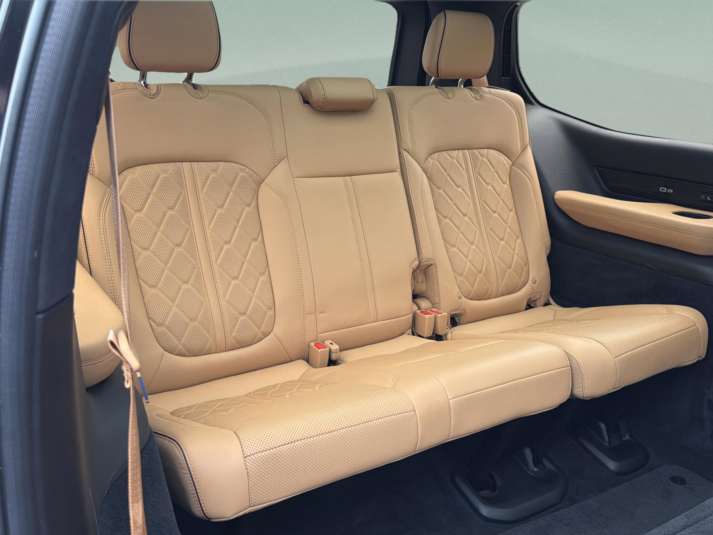 Used 2022 Jeep Grand Wagoneer Series III w/ Flexible Seating Group image 44