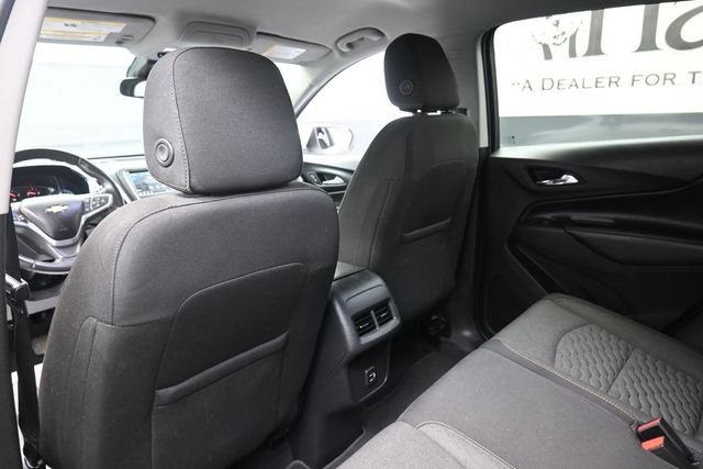 Used 2020 Chevrolet Equinox LT FWD image 17