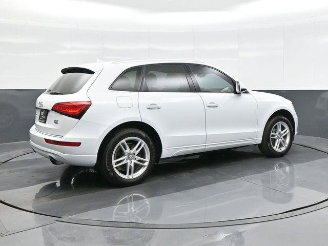 Used 2016 Audi Q5 2.0T Premium Plus w/ Technology Package AWD/4WD image 7