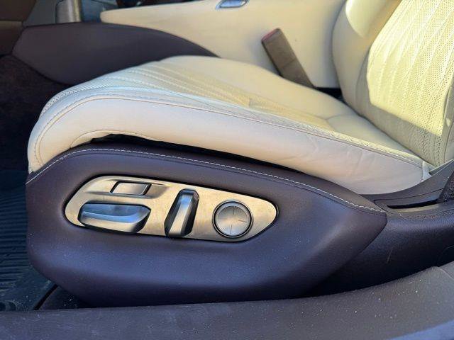 Used 2018 Lexus LS 500 image 6