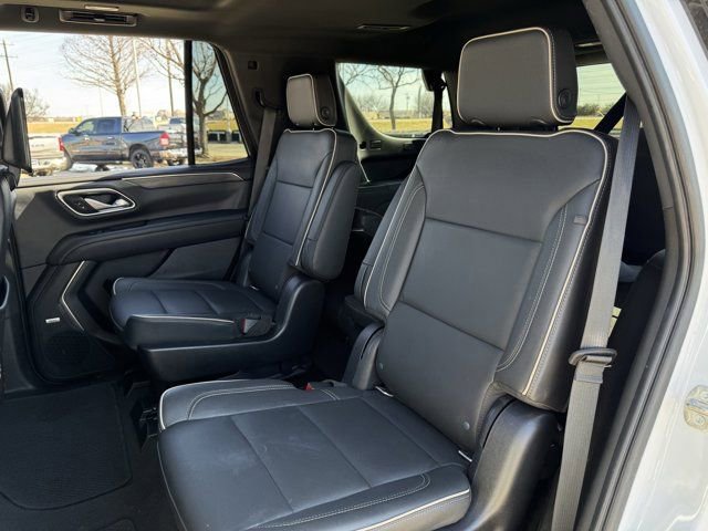 Used 2021 GMC Yukon SLT w/ SLT Premium Package image 30