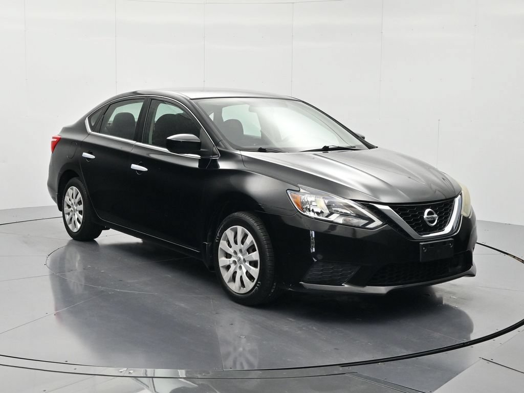 Used 2018 Nissan Sentra S FWD image 3
