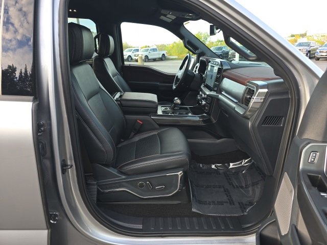 Certified 2022 Ford F150 Lariat w/ Equipment Group 502A High image 5