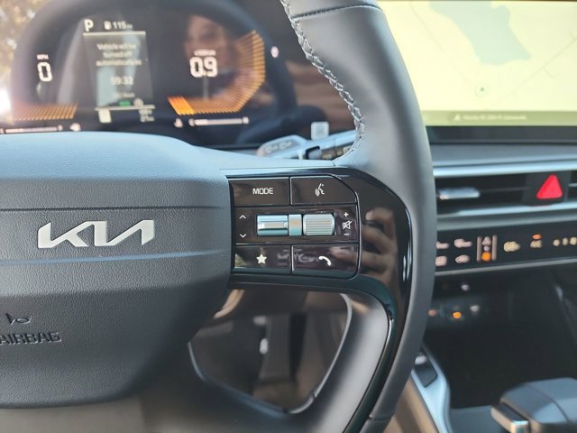 New 2026 Kia Sorento X-Line EX image 24