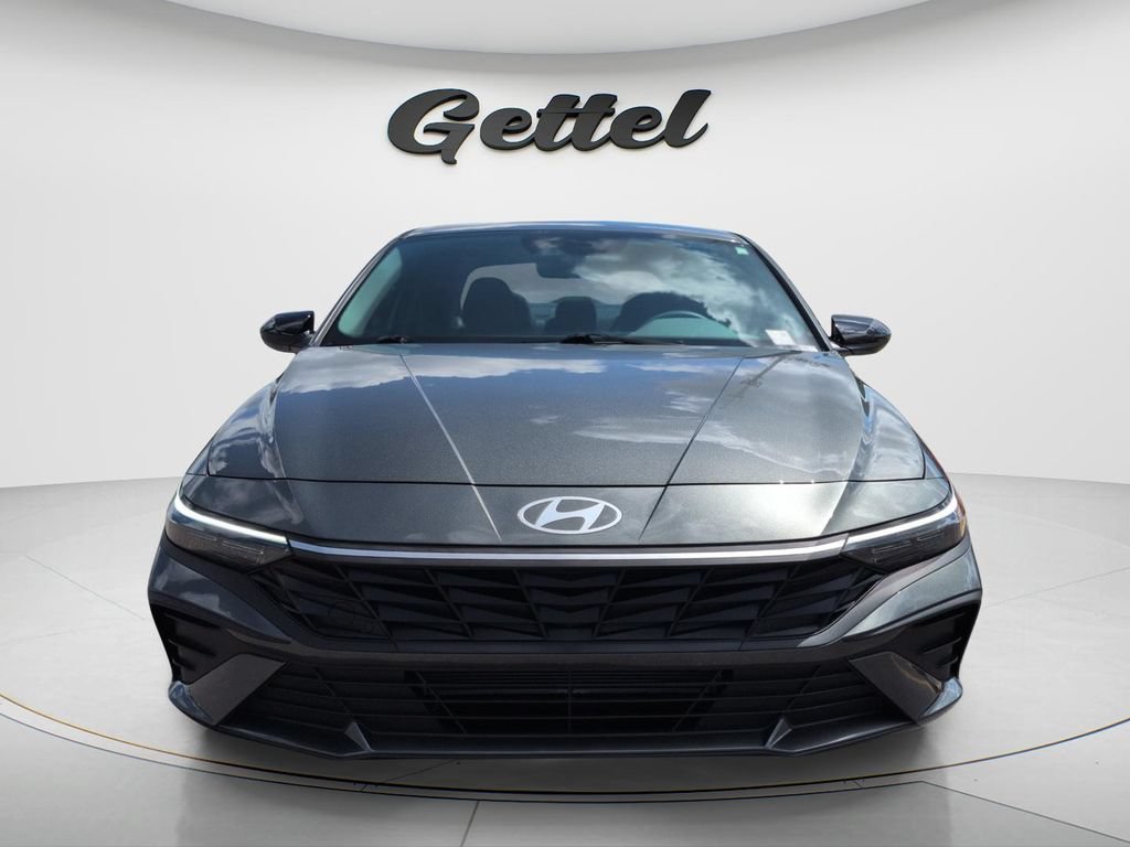 Certified 2026 Hyundai Elantra Sport FWD image 2