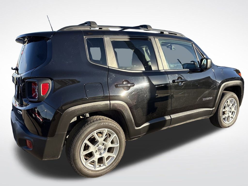 Used 2022 Jeep Renegade Latitude image 5
