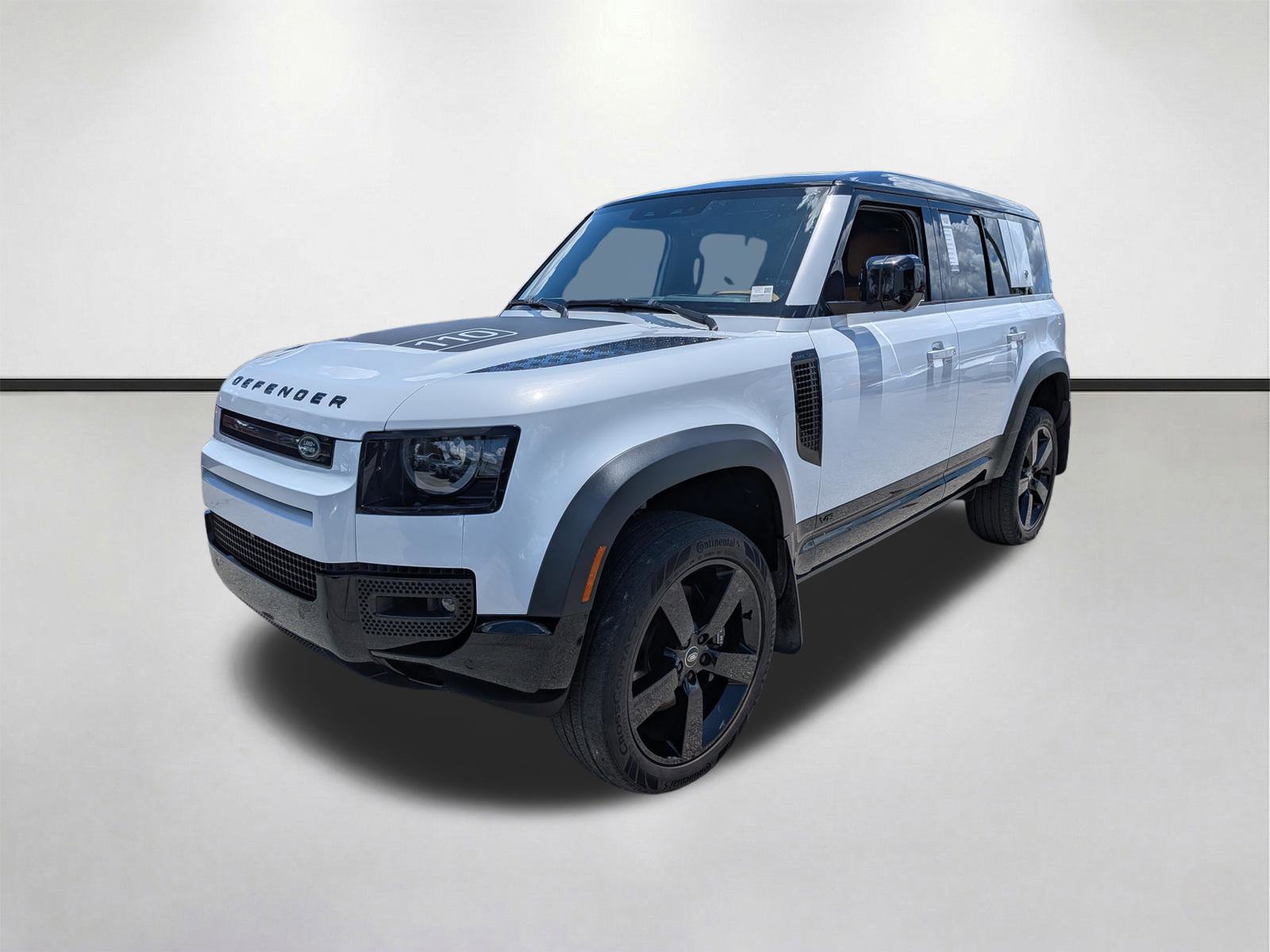 Used 2023 Land Rover Defender 110 V8 AWD/4WD image 8