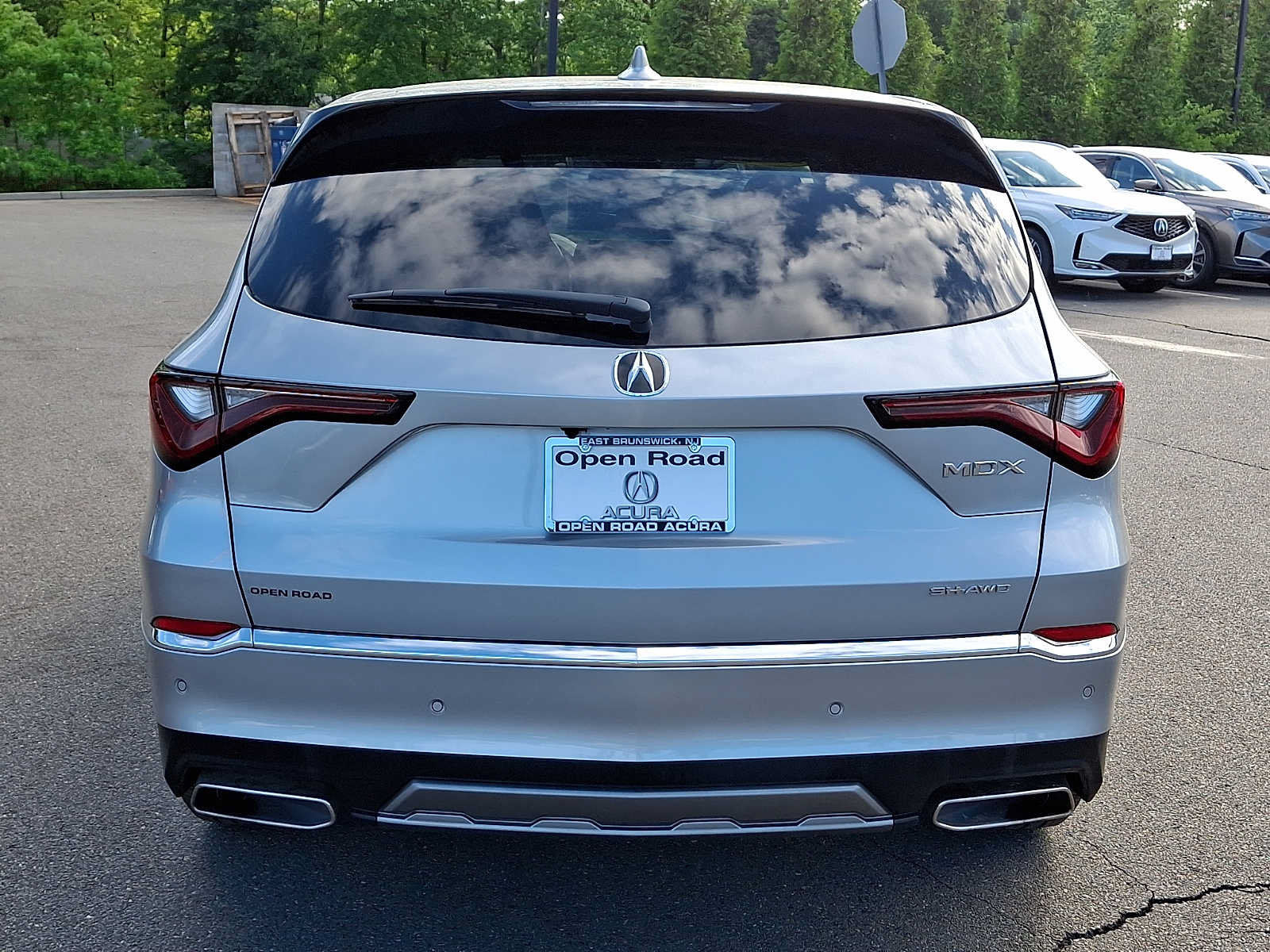 Certified 2026 Acura MDX SH-AWD w/ Technology Package image 5