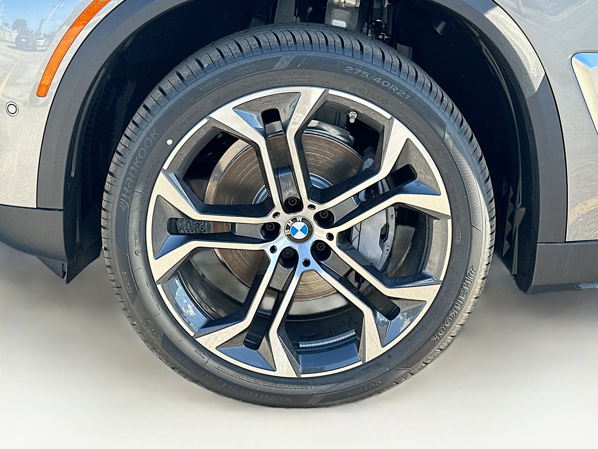 New 2026 BMW X5 sDrive40i w/ Premium Package image 26