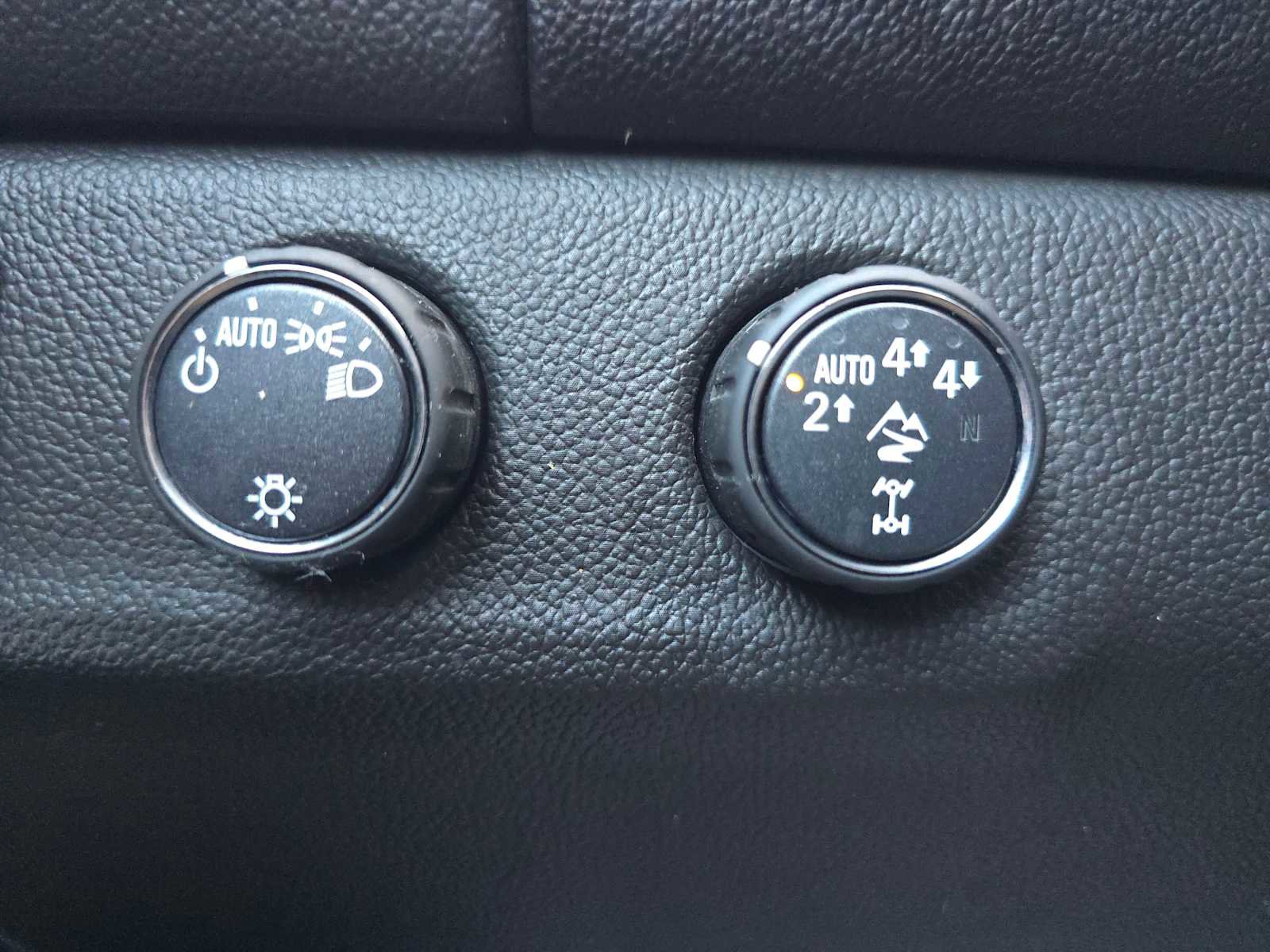 Used 2018 Chevrolet Colorado ZR2 image 33