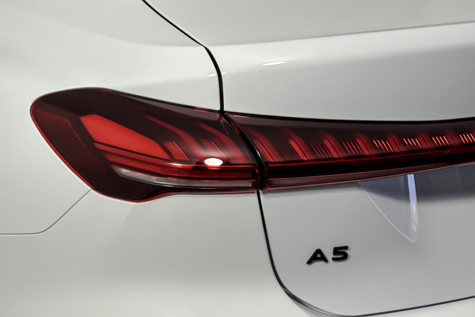 Used 2025 Audi A5 2.0T Premium w/ Convenience Package image 26