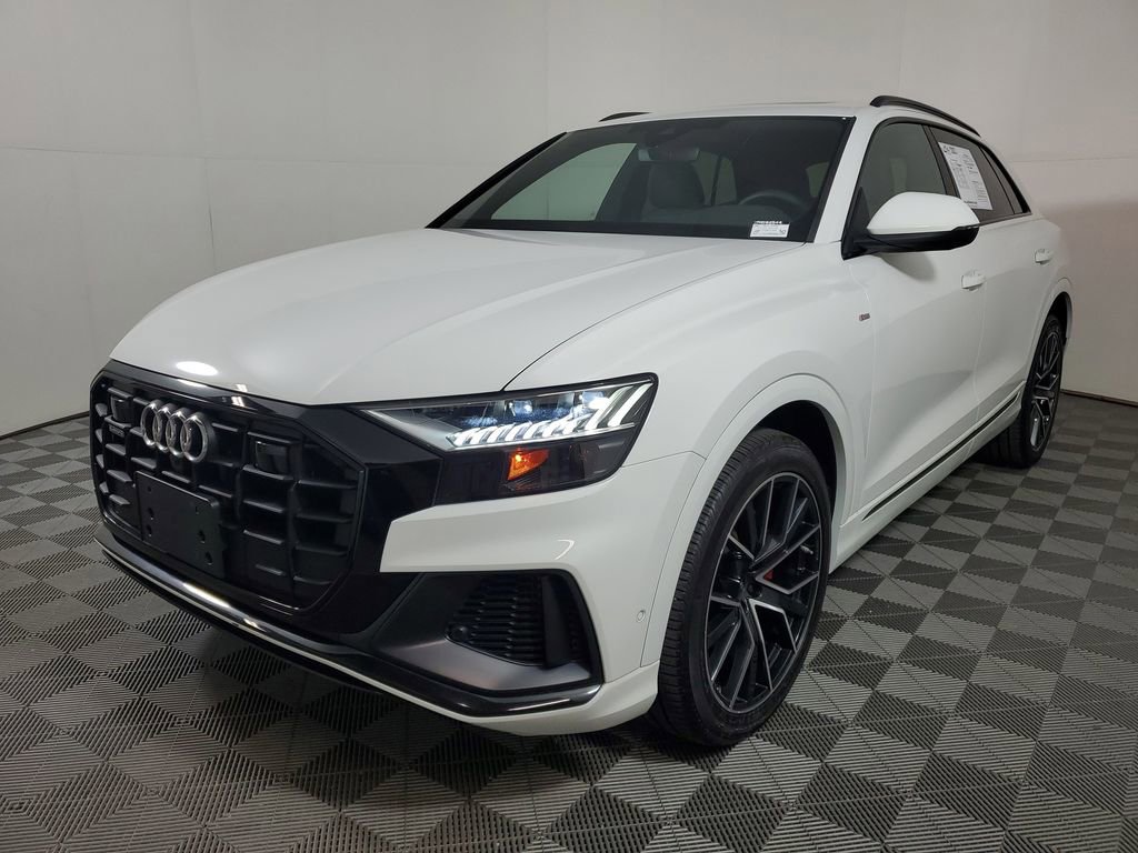 Used 2023 Audi Q8 Premium Plus w/ Premium Plus Package AWD/4WD image 3