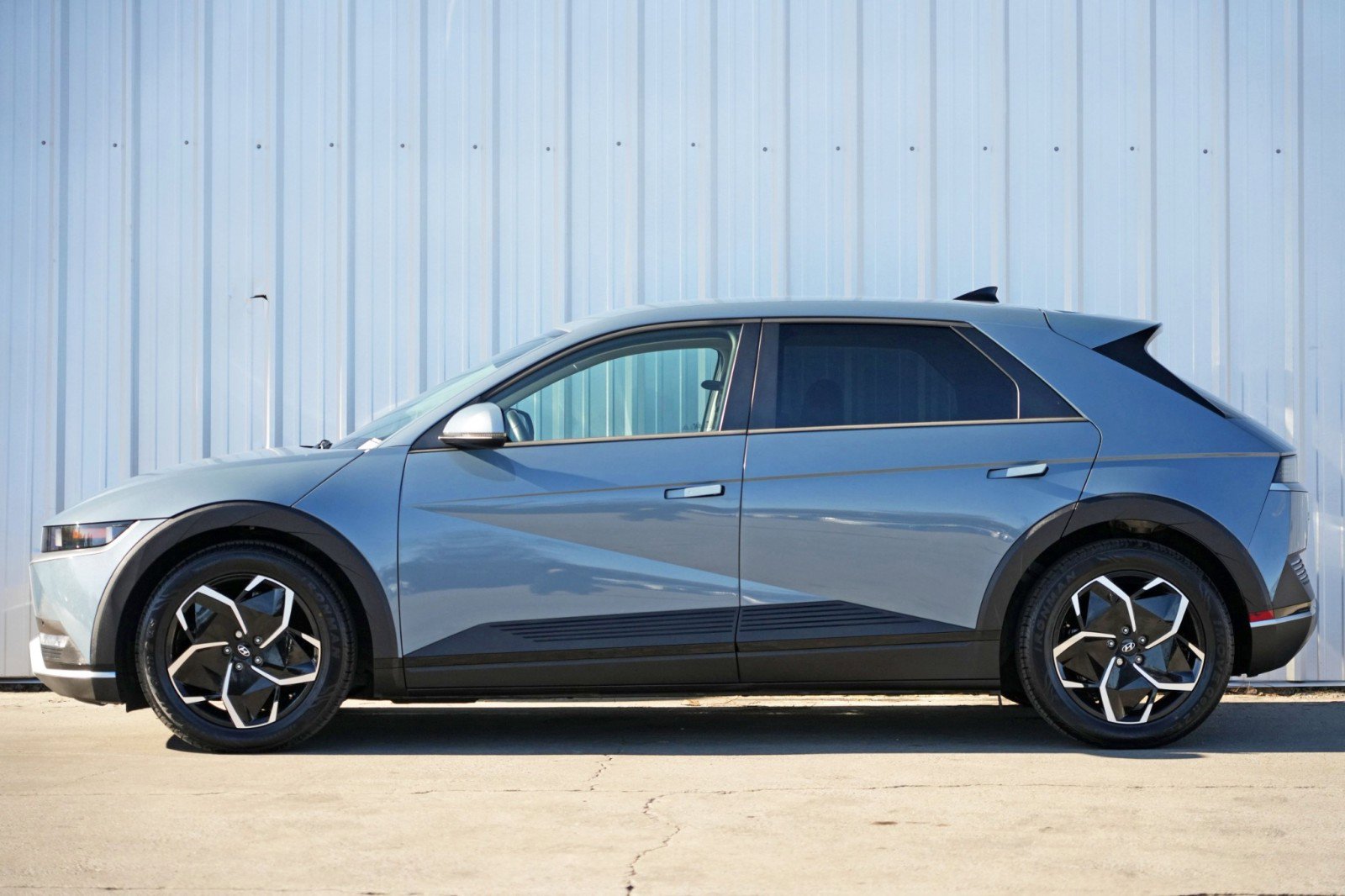 Used 2024 Hyundai Ioniq 5 SEL image 8