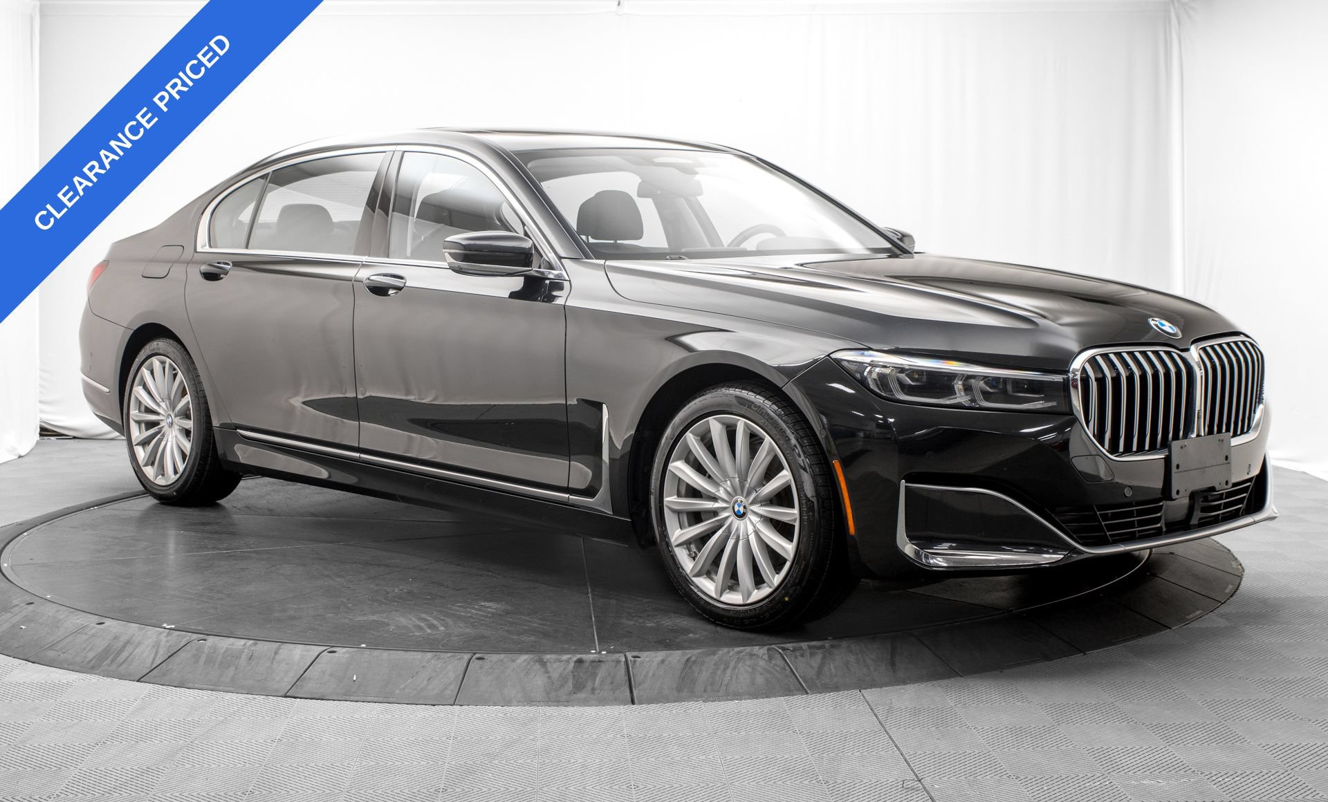 Used 2020 BMW 740i xDrive AWD/4WD image 7