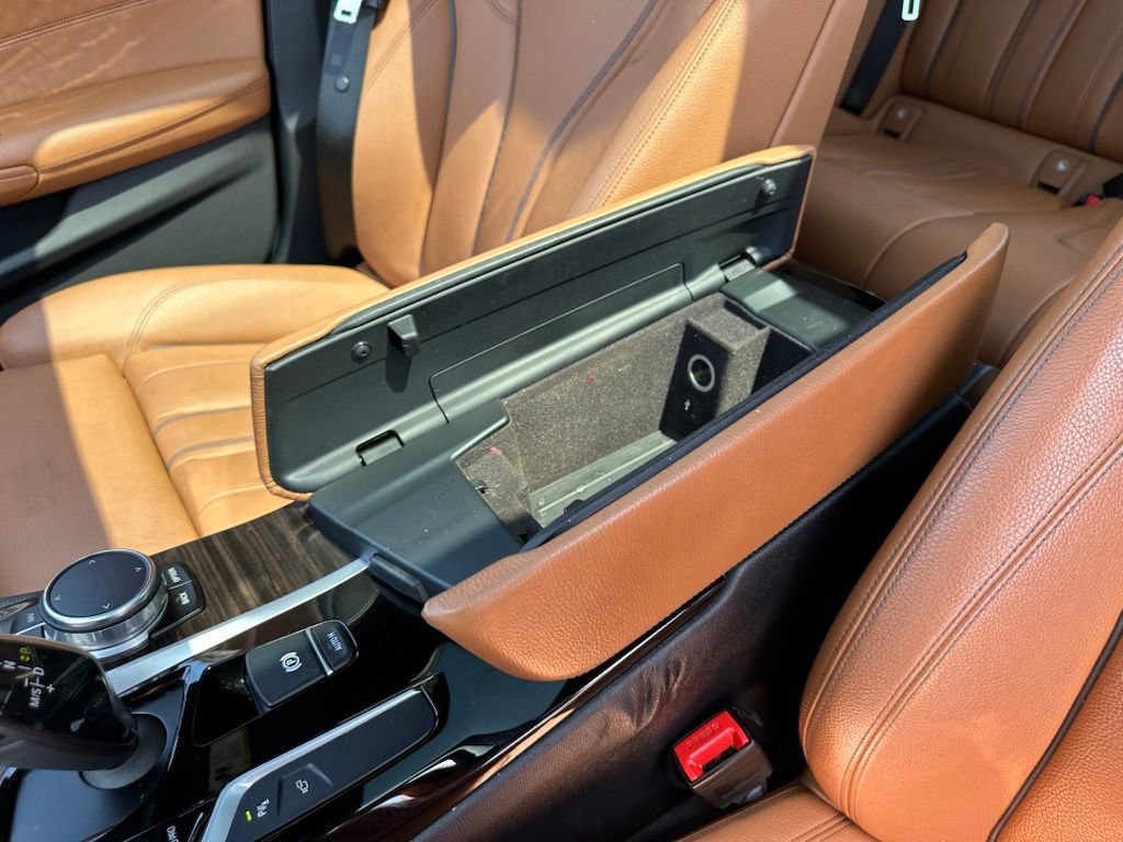 Used 2017 BMW 530i RWD image 16