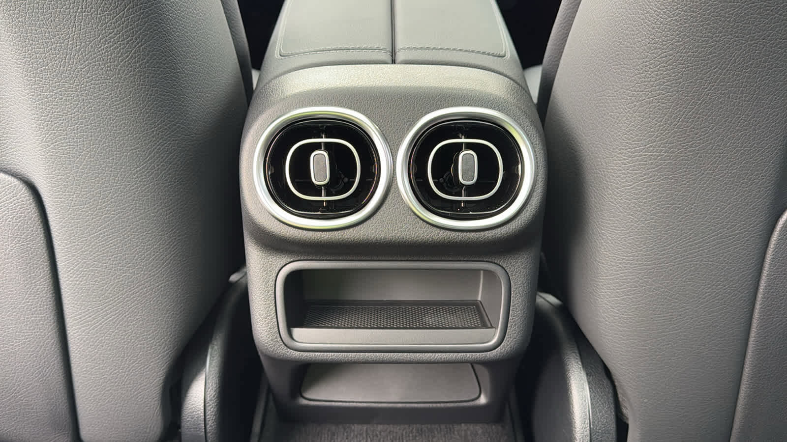 New 2026 Mercedes-Benz GLC 300 4MATIC image 29