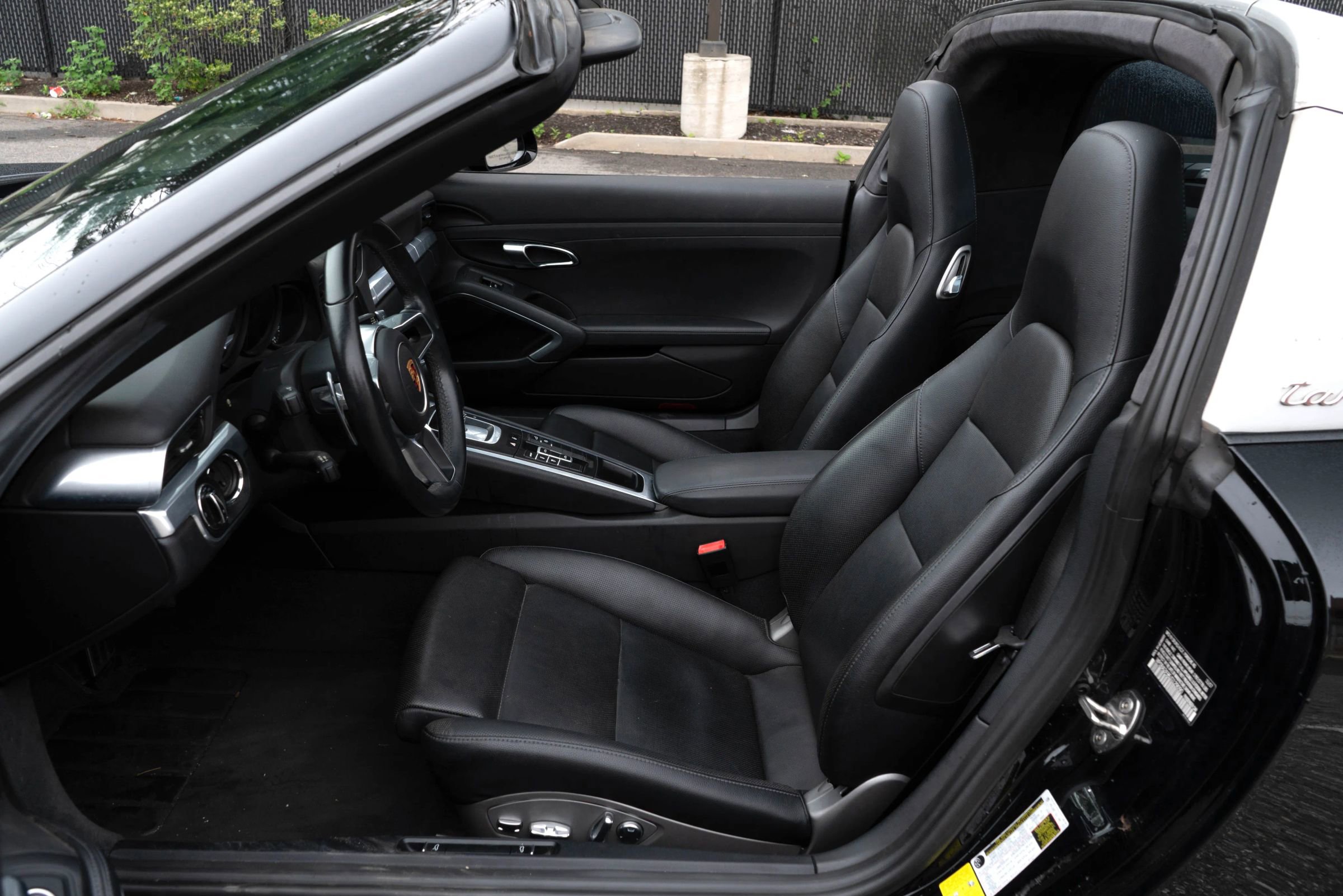 Used 2018 Porsche 911 Targa 4 image 44