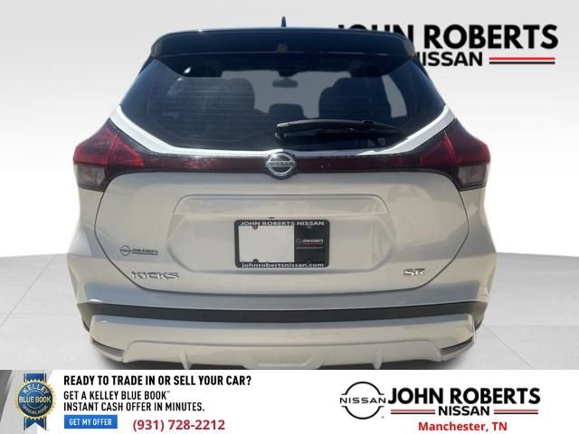 Used 2021 Nissan Kicks SR image 6