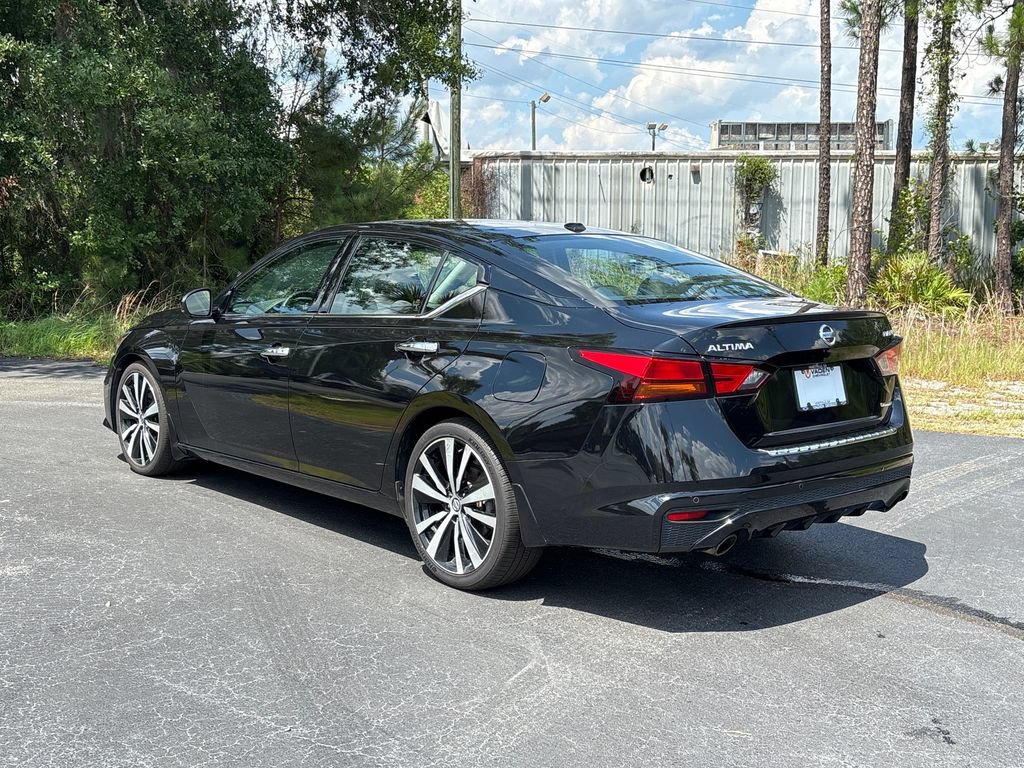 Used 2020 Nissan Altima 2.0 Platinum FWD image 24