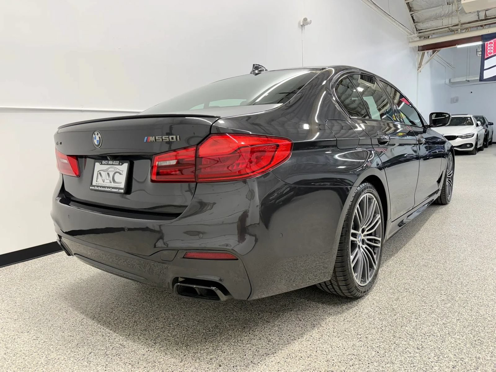 Used 2018 BMW M550i xDrive w/ Driving Assistance Package AWD/4WD image 16