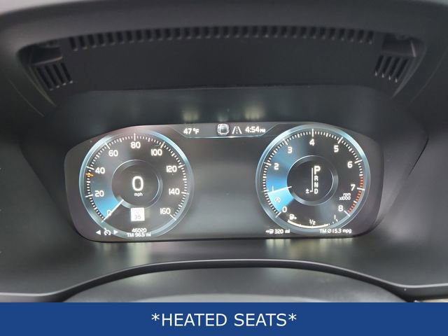 Used 2019 Volvo XC60 T6 Momentum w/ Multimedia Package image 10