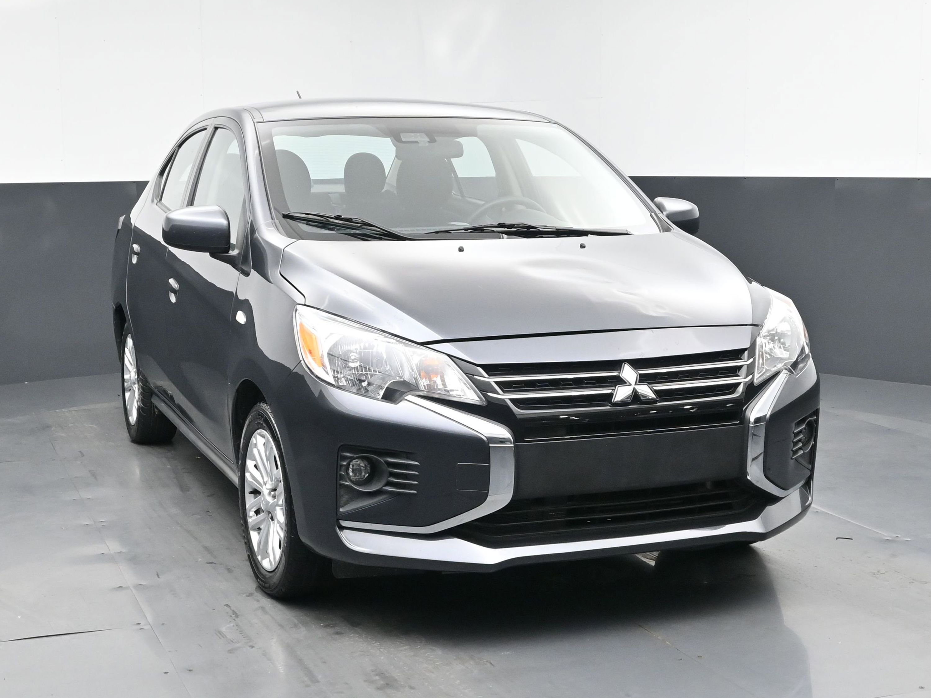 Used 2024 Mitsubishi Mirage G4 ES image 2