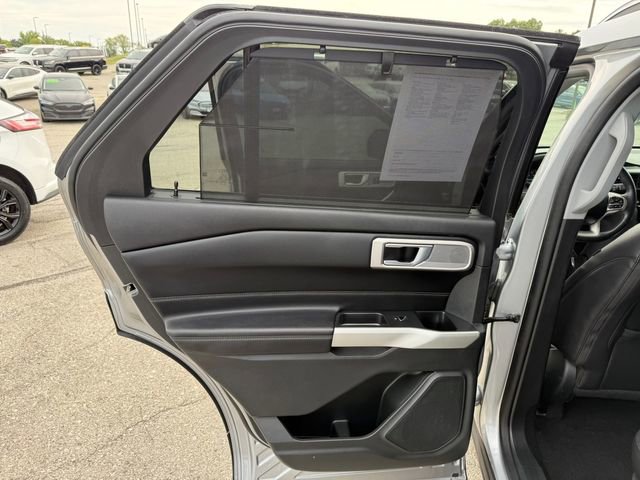 Used 2021 Ford Explorer Limited w/ Equipment Group 301A image 20