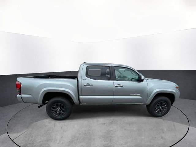 Used 2023 Toyota Tacoma SR5 w/ Technology Package image 8