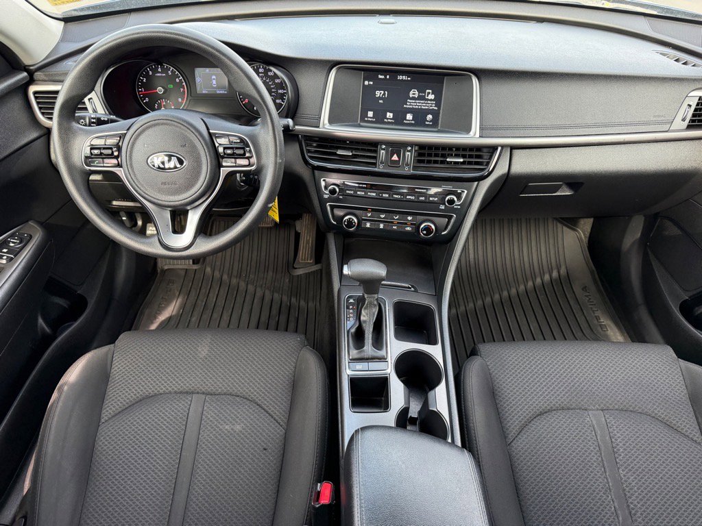 Used 2018 Kia Optima LX w/ 17" Alloy Wheels Package image 18