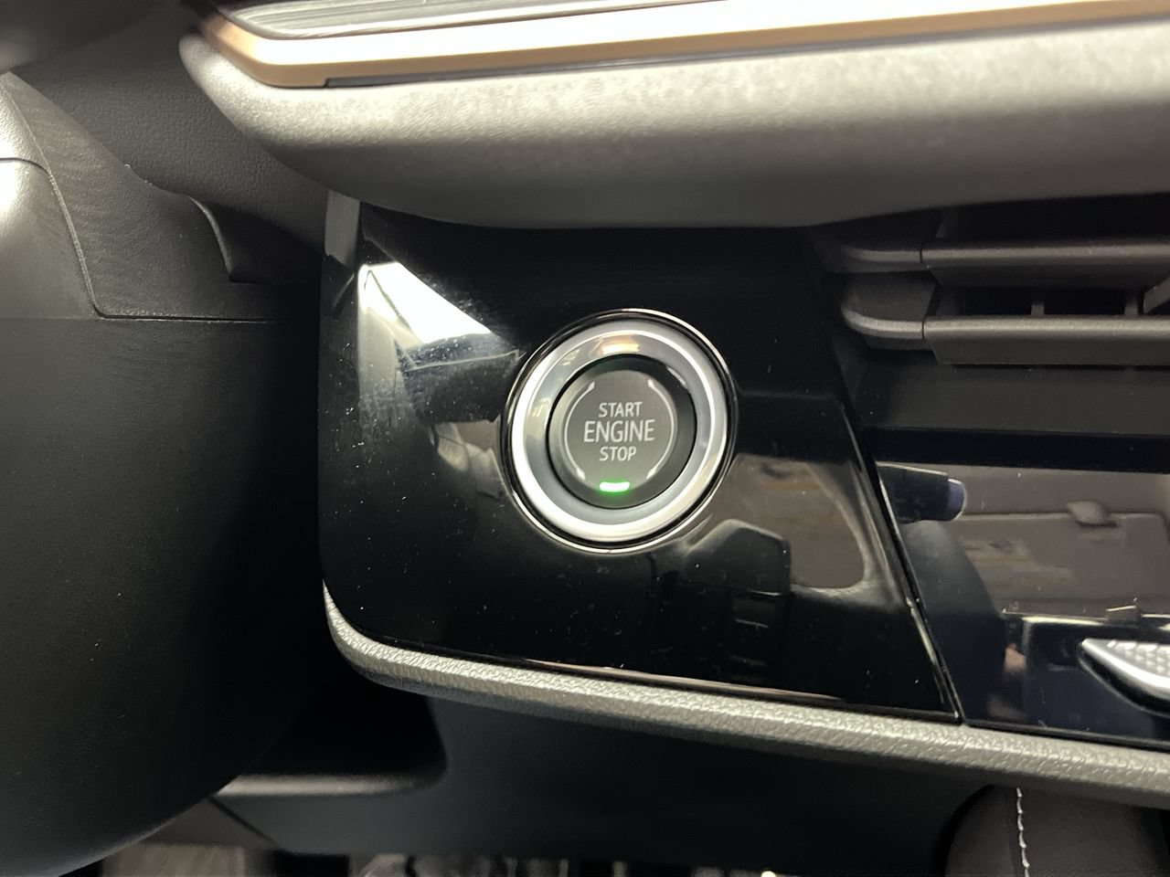 New 2026 Buick Envision Sport Touring AWD/4WD image 22