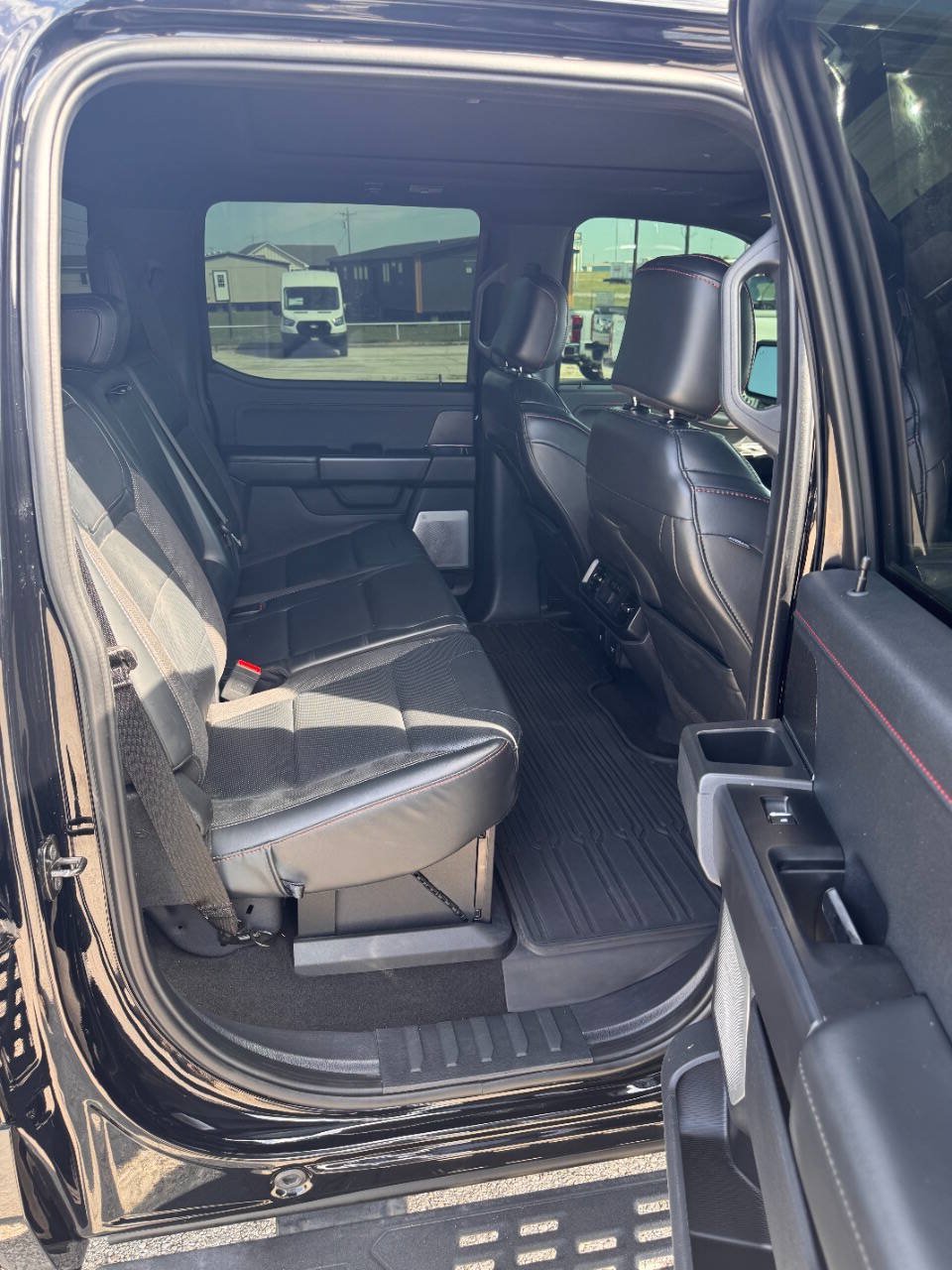 Used 2024 Ford F150 Raptor AWD/4WD image 15