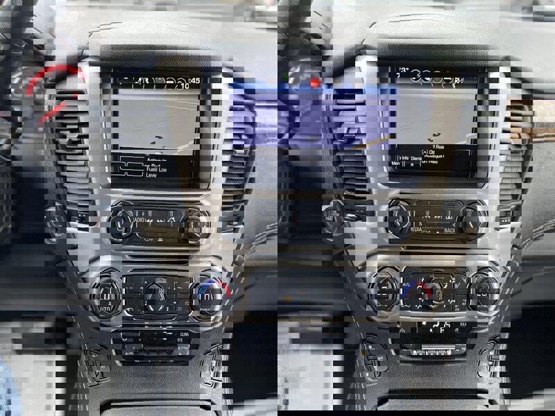 Used 2016 GMC Yukon XL Denali w/ Open Road Package image 16