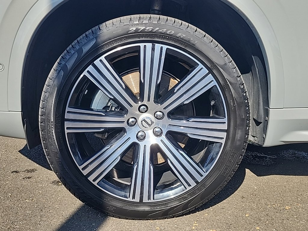 Certified 2024 Volvo XC90 T8 Plus w/ Protection Package Premier AWD/4WD image 28
