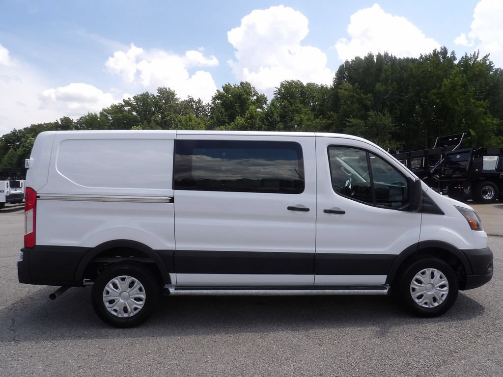 Used 2025 Ford Transit 250 Low Roof w/ Exterior Upgrade Package RWD image 9