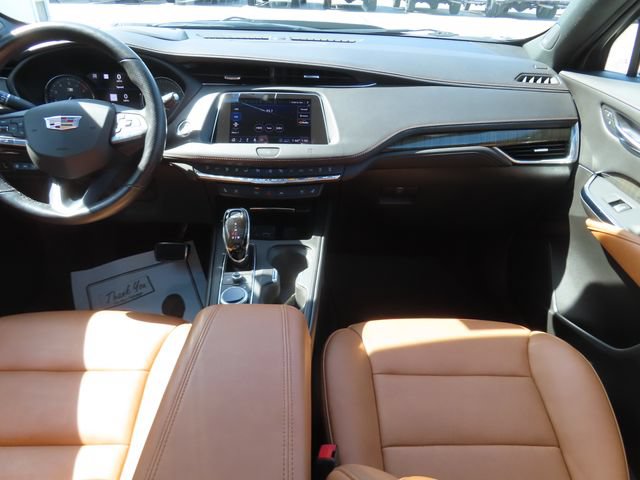 Used 2020 Cadillac XT4 Sport w/ Sun And Sound Package AWD/4WD image 27