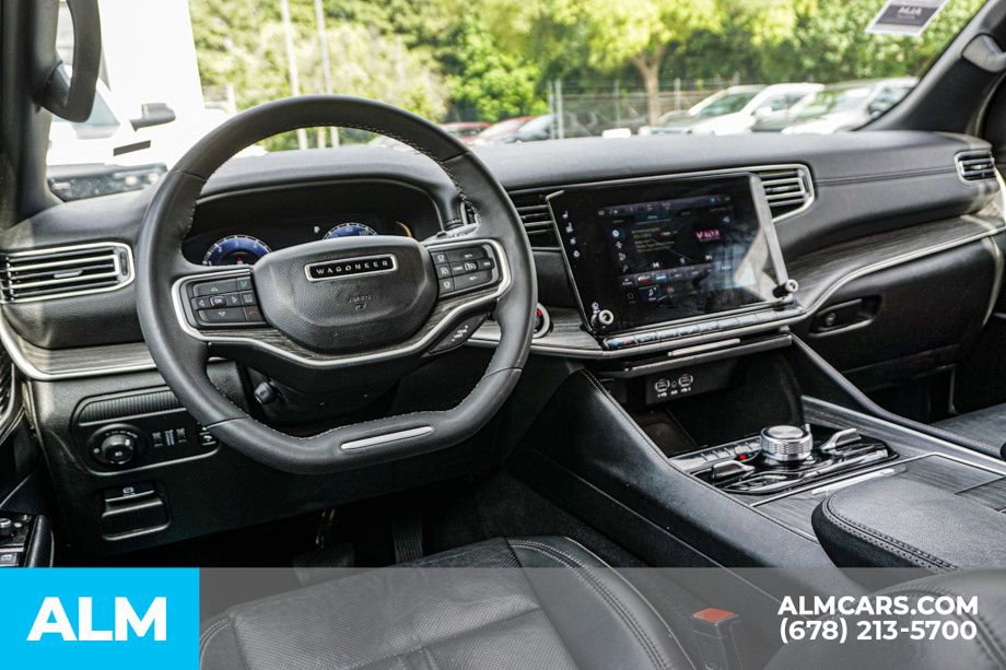 Used 2023 Jeep Wagoneer Series III w/ Preferred Equipment Group image 29