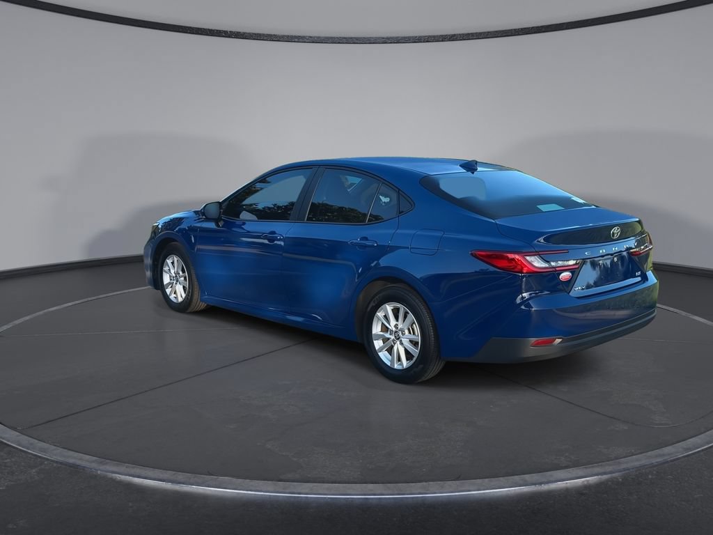 Used 2025 Toyota Camry LE FWD image 6