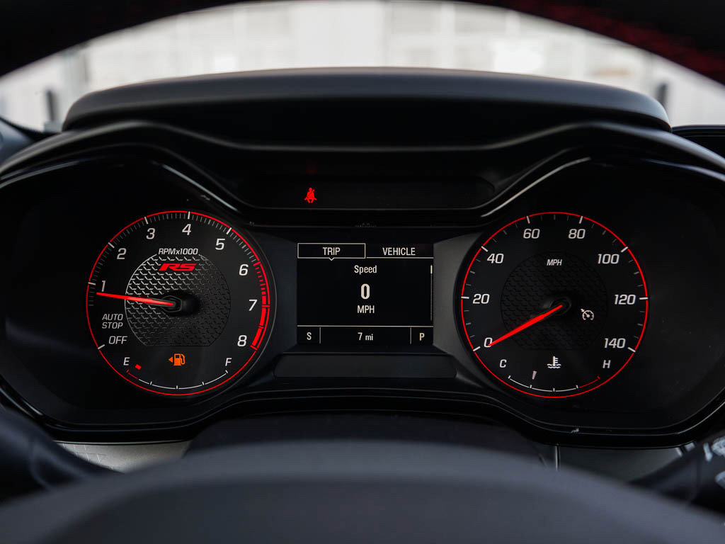 New 2026 Chevrolet Trax RS w/ Sunroof Package FWD image 21