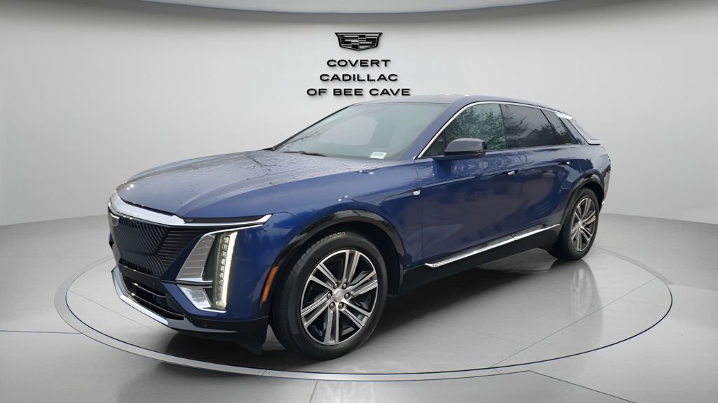 Certified 2024 Cadillac Lyriq Luxury image 3