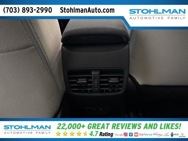 Used 2024 Toyota Corolla Cross LE image 31