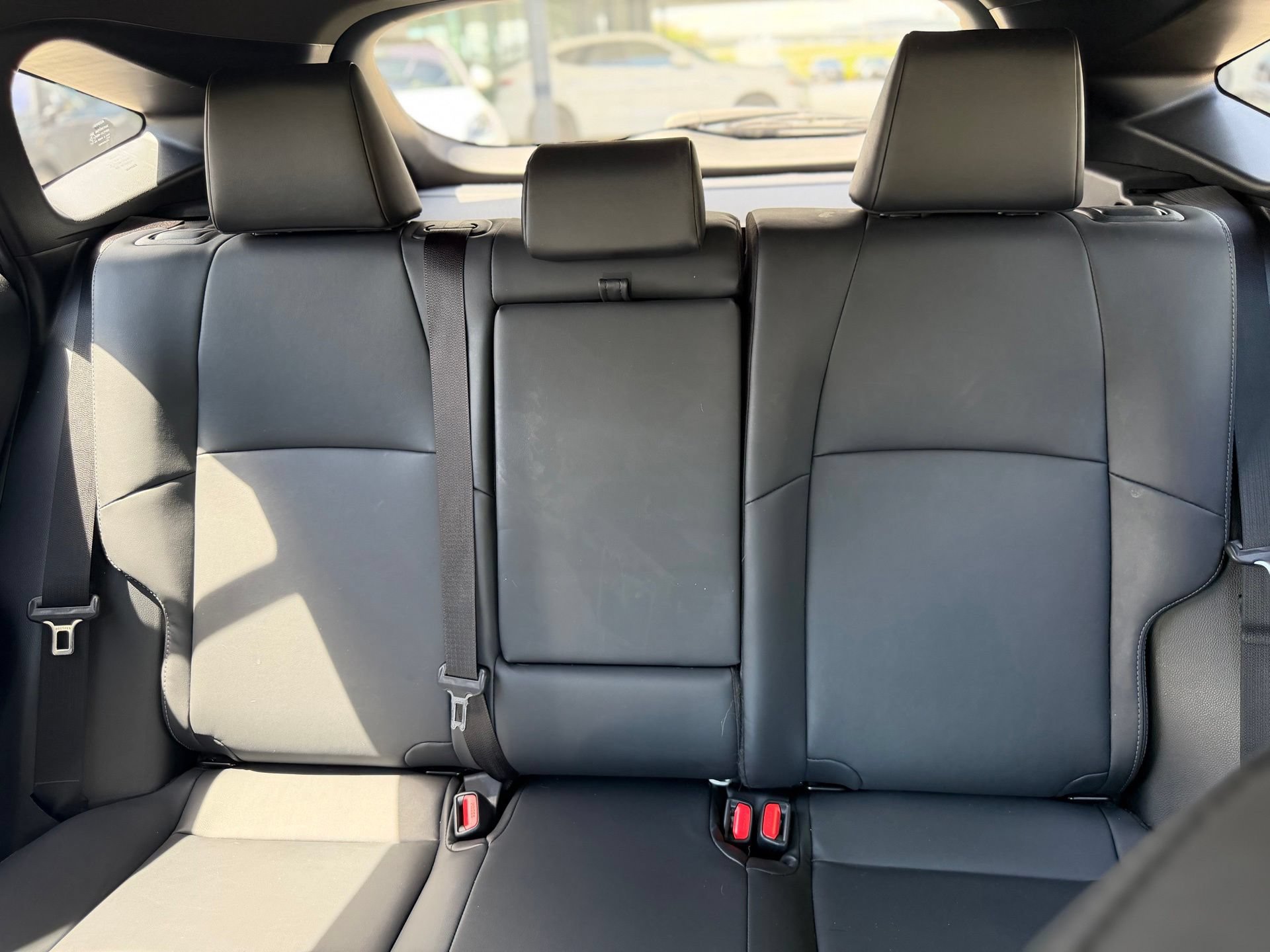 Used 2024 Toyota Venza XLE AWD/4WD image 25