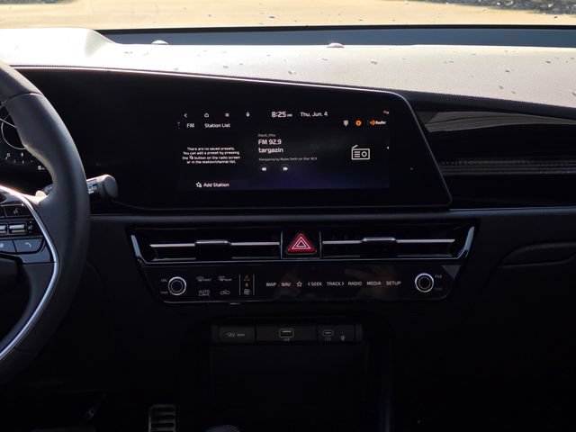 New 2026 Kia Niro Wave w/ Wave Preserve Package FWD image 21