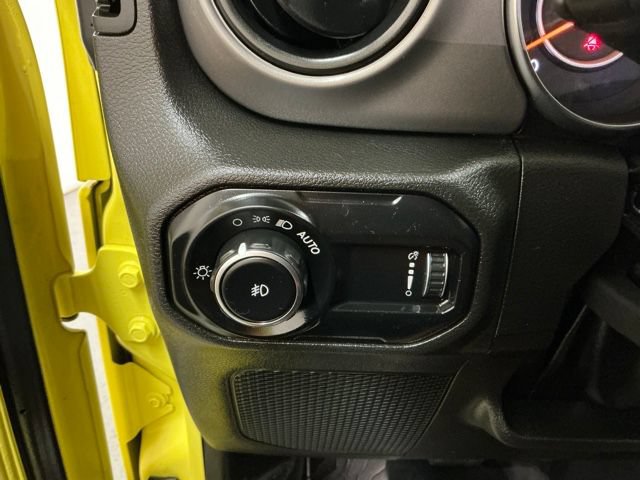 Used 2023 Jeep Wrangler Unlimited Sport AWD/4WD image 21