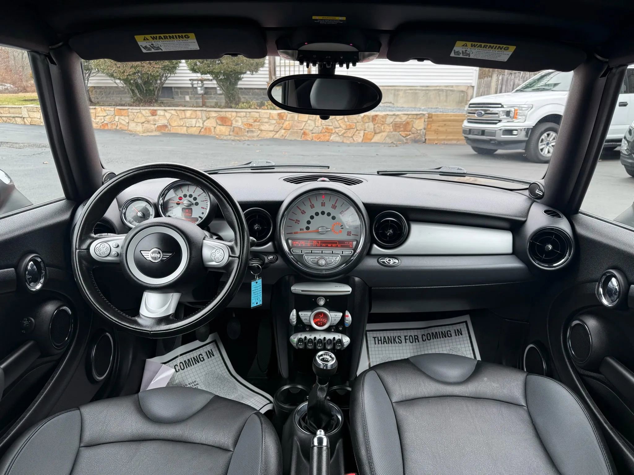 Used 2010 MINI Cooper Convertible image 24