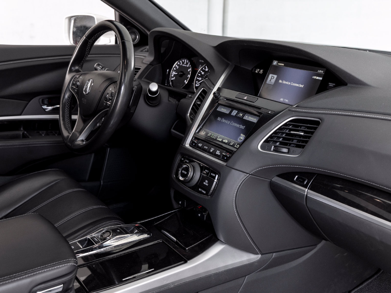 Used 2018 Acura RLX w/ Technology Package FWD image 27