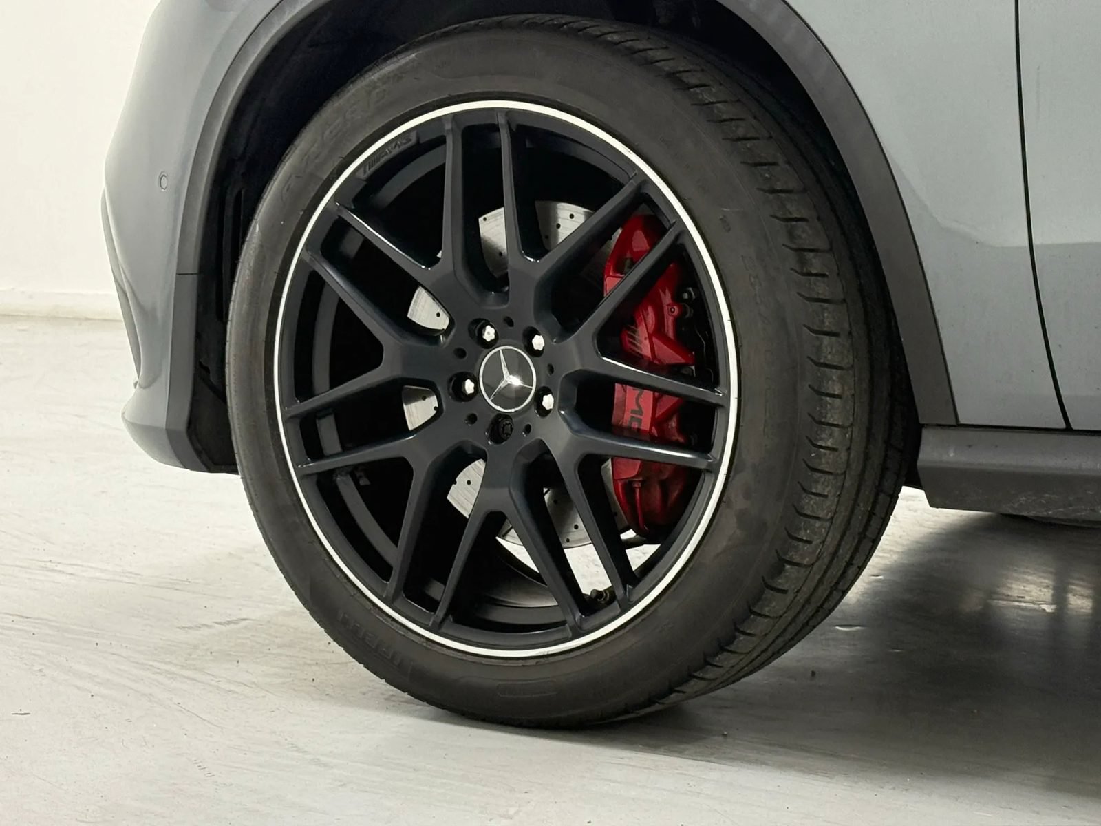 Used 2018 Mercedes-Benz GLE 63 AMG S w/ Premium 3 Package image 40