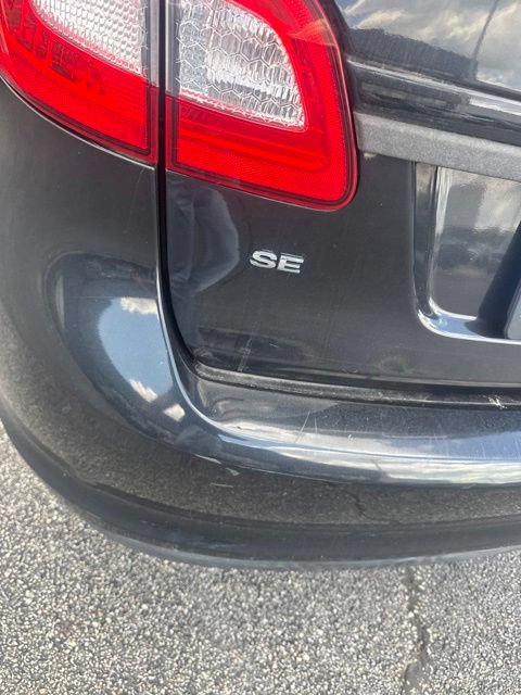 Used 2012 Ford Fiesta SE FWD image 6