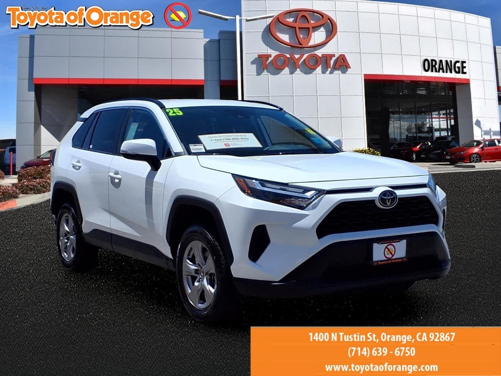Certified 2025 Toyota RAV4 XLE FWD video 1