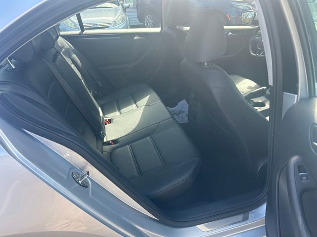 Used 2016 Volkswagen Jetta SEL image 15